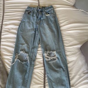 Cotton on high 90’s mom jeans